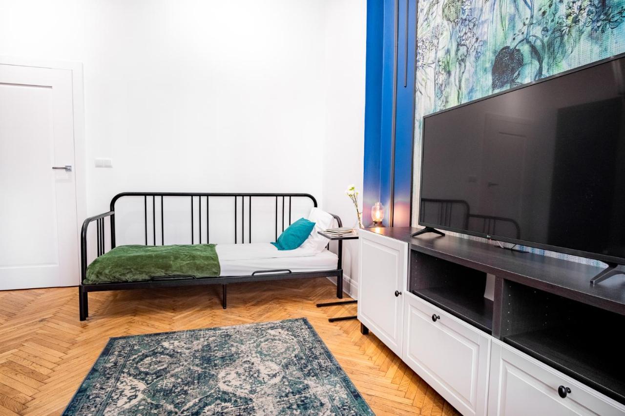 At Krakow Apartments מראה חיצוני תמונה