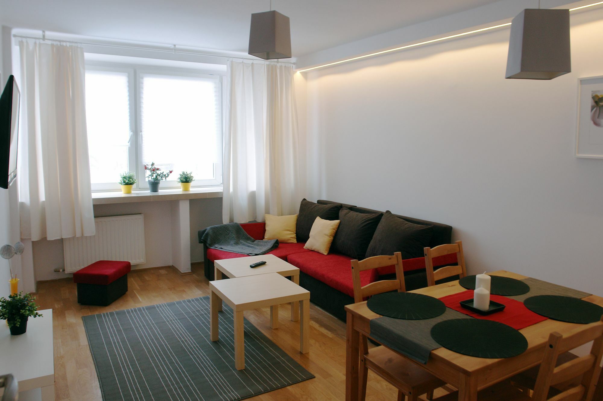 At Krakow Apartments מראה חיצוני תמונה